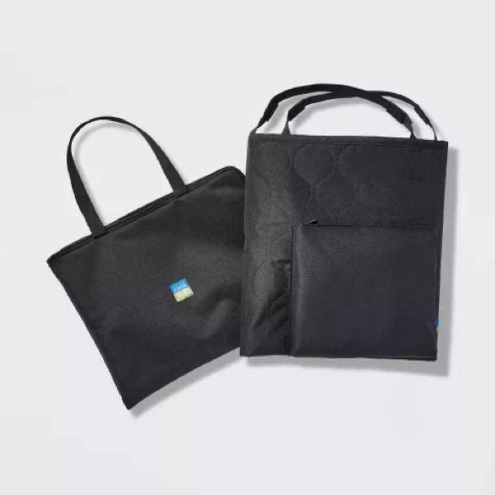 OPEN STORY NWT pet travel car blanket -black